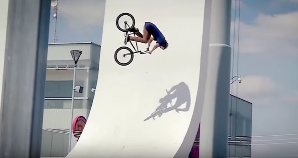 Vans BMX Illustrated: Kevin Peraza Full Part | Illustrated | VANS