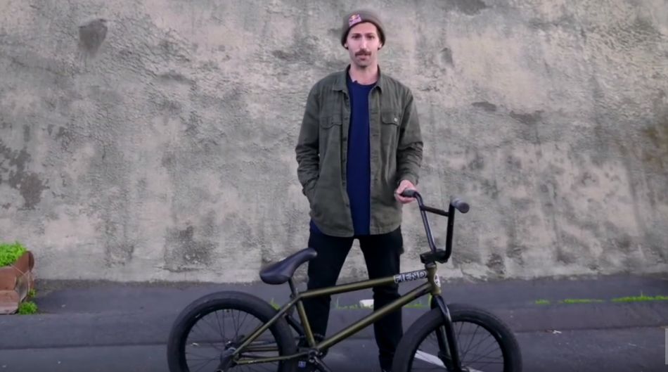 GARRETT REYNOLDS - WHAT I RIDE (BMX BIKE CHECK)