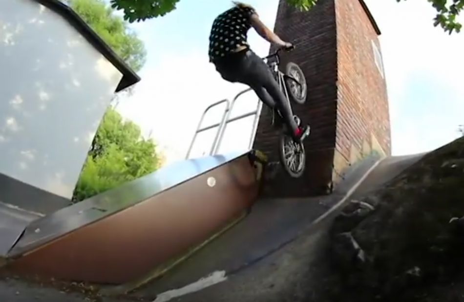 Juuso Kosonen &amp; Robby Nelson - The Dirty Sniff - Bone Deth