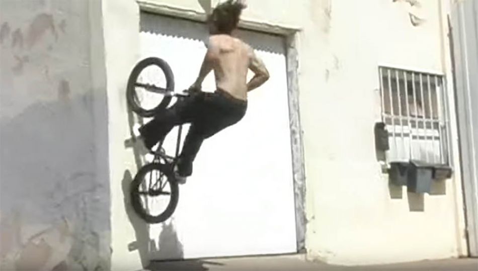 DIG LOCALS - Riley Smith