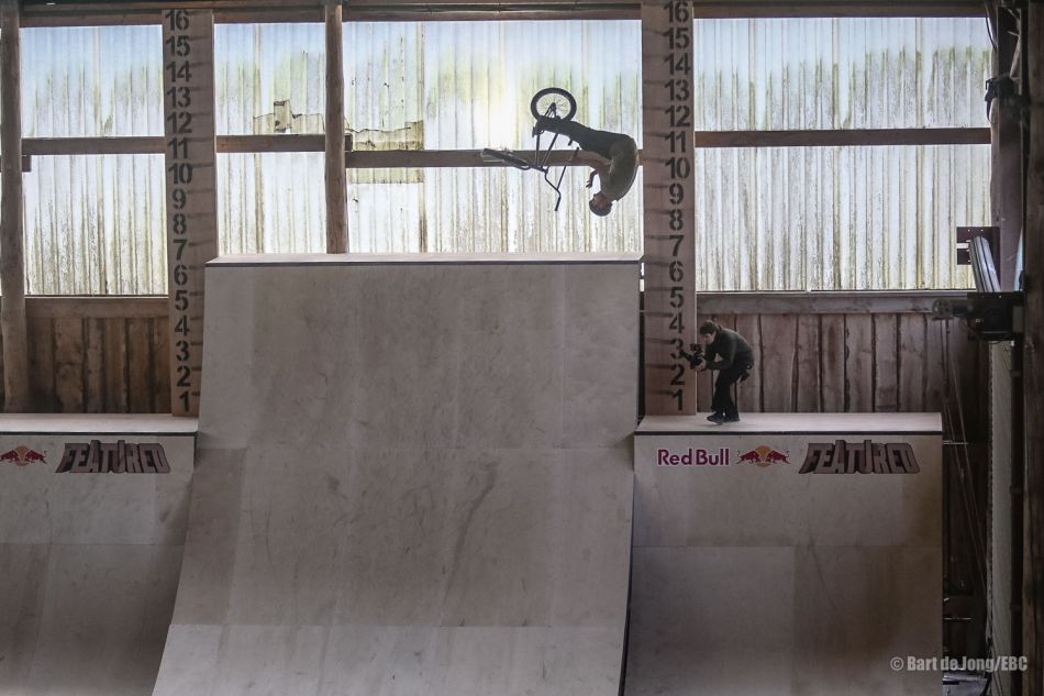 A NEW STYLE BEST TRICK EVENT - RED BULL FEATURED