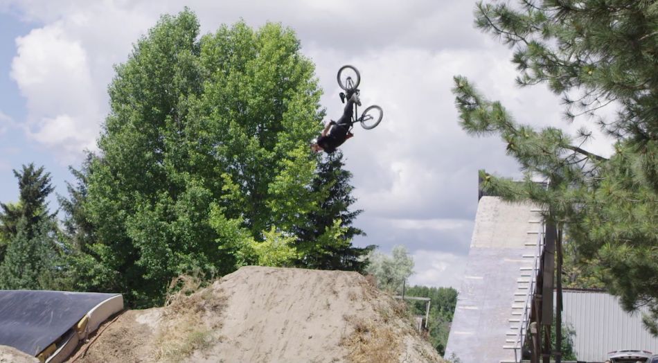 Unhitched - BMX  by Porter Pro Media