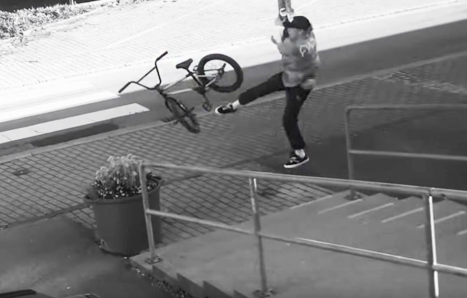 BMX Street: Marco Beil killing X GTG Crew by freedombmx