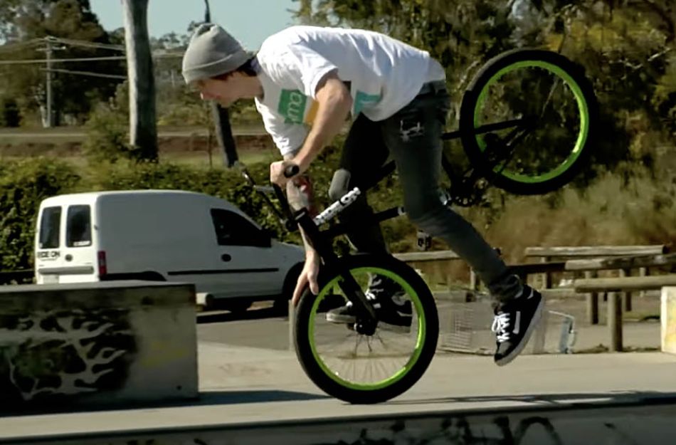 Tom Stretton - The Colony DVD (2011) - Colony BMX