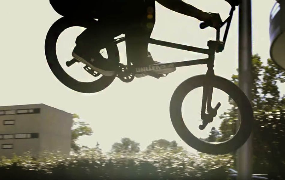 JO GASS - CON LECHE - UNITED BMX