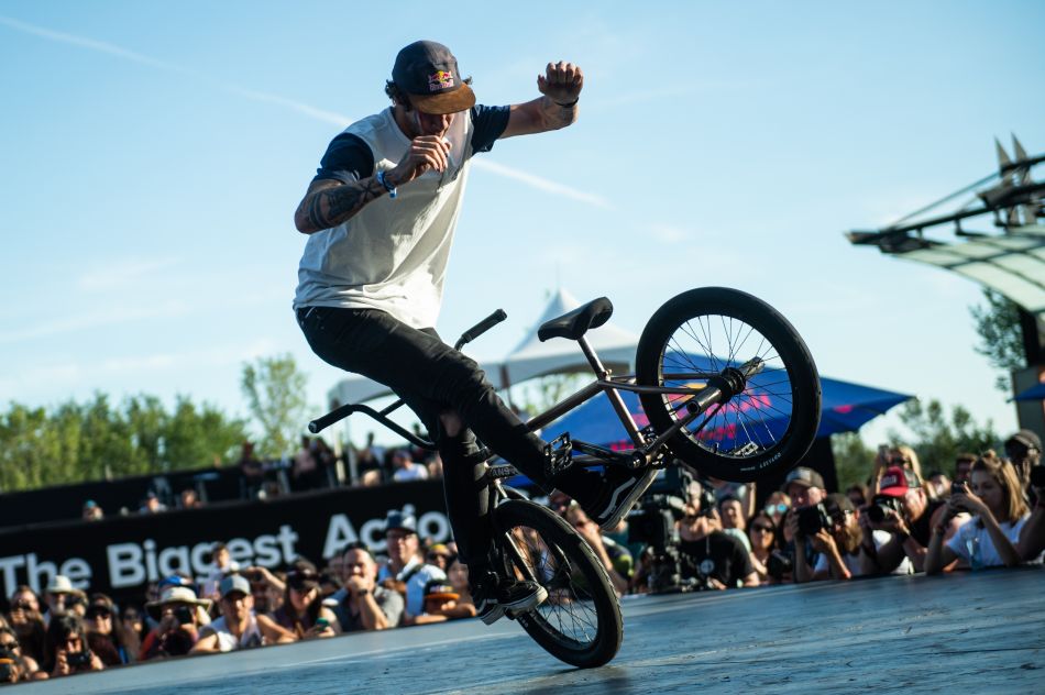 A new path for amateur bmx rider progression