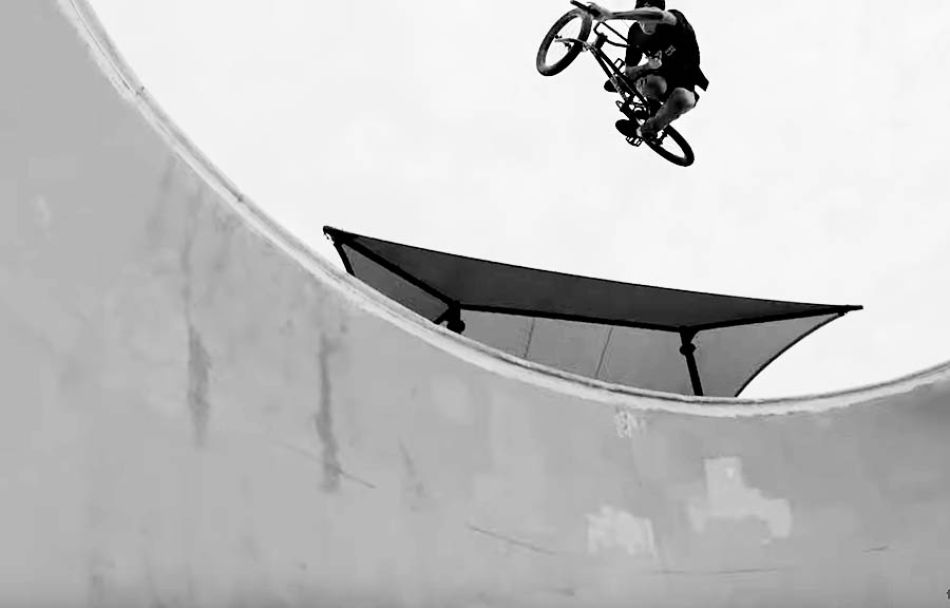 FLYBIKES - CHASE HAWK WELCOME