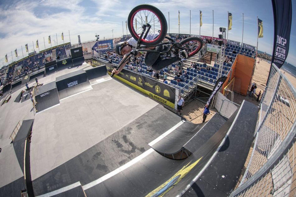 BMX Park Pro: Final Highlights | Pro Freestyle The Hague 2017