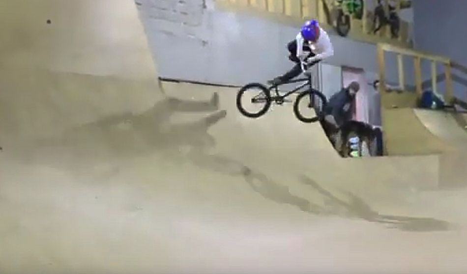 BMX lesson with Sacha Cambon, 9 years old by Simplified BMX